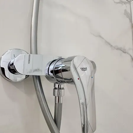 公寓 Grace Living 利马索尔